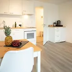 Jaybnb - Apartment Direkt Am Hafen - Mit Uhd Tv Und Netflix